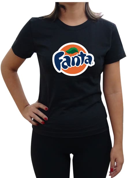 Camiseta preta feminina com estampa em Dark Transfer